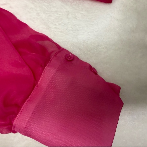 Vibrant Pink Blouse - Picture 5 of 5